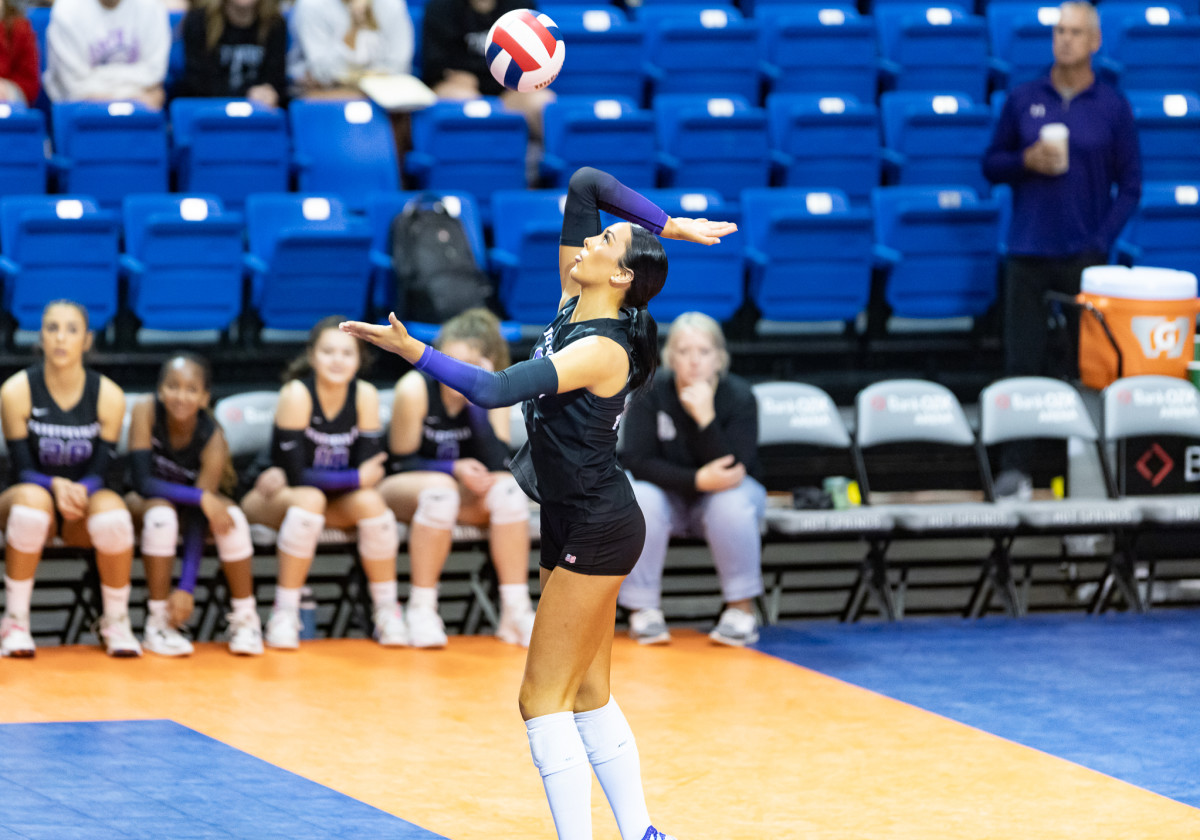 Fayetteville's Regan Harp (Photo by Tommy Land)